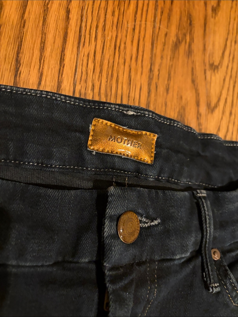 MOTHER Jeans - Picture 2 of 9